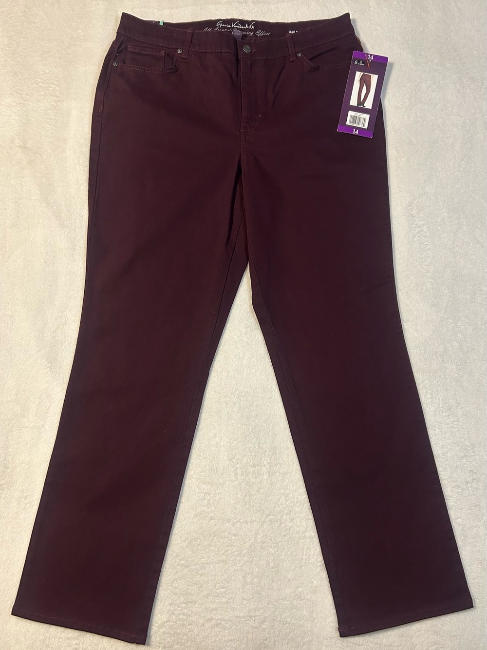Gloria Vanderbilt Women’s Burgundy Straight-Leg Jeans